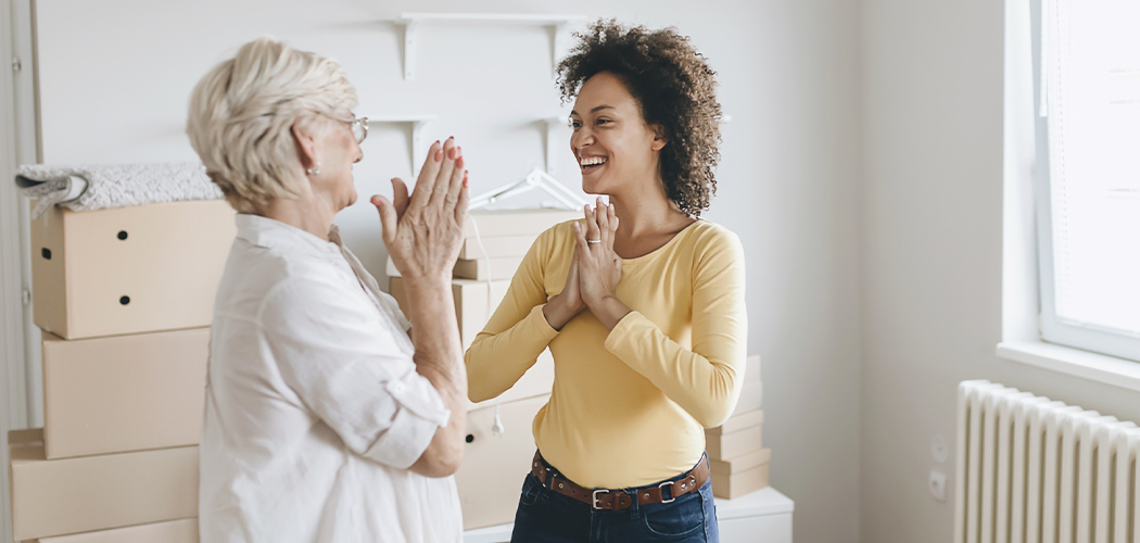 Old woman moving into her daughter's apartment